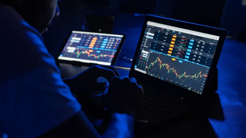 Earning While You Hold: A Practical Guide to Carry Trade Strategies for US Forex Traders